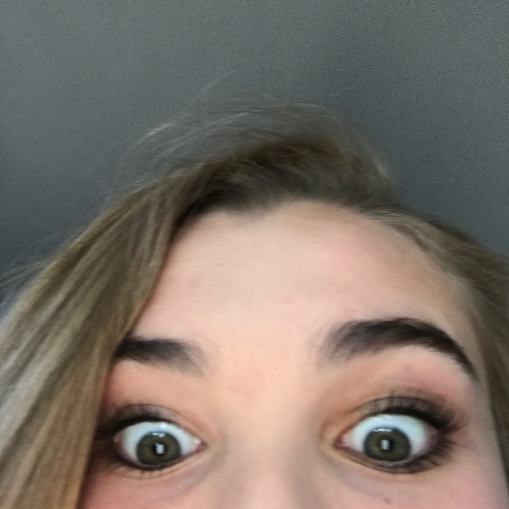 Meet your Posher, Emily